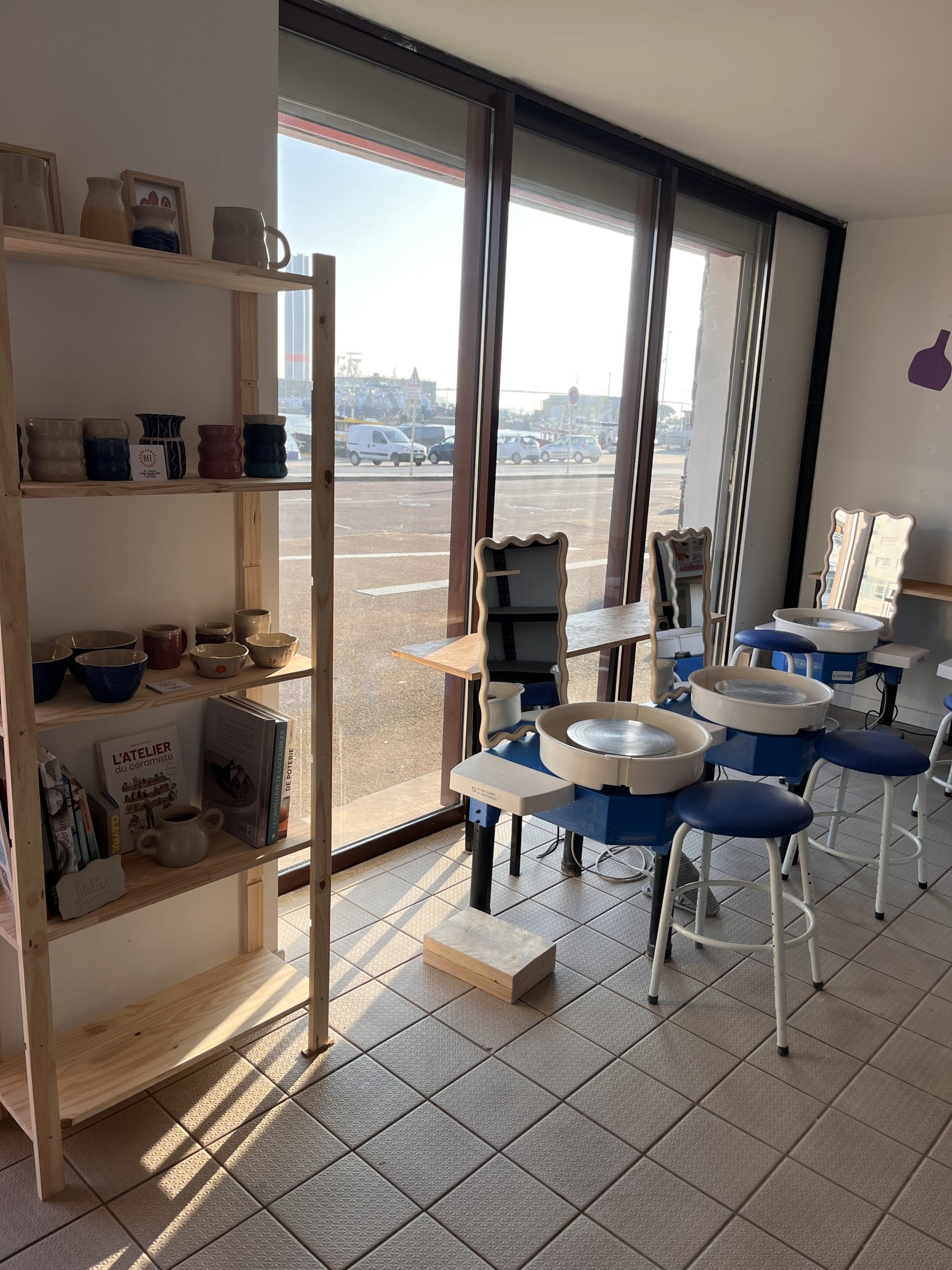 Pratique libre de la céramique à Saint Nazaire